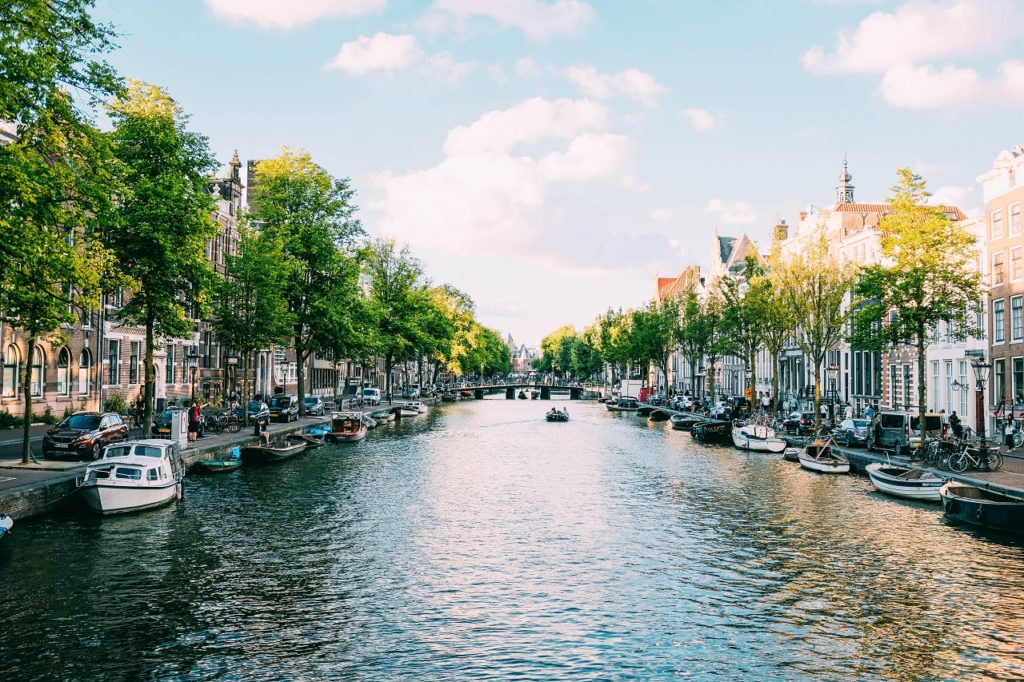 Amsterdam’s mayor wants to get rid of coffeeshops in the Red Light District