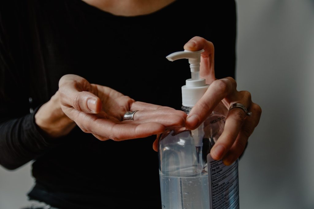 U.S. cannabis companies focus their efforts on the production of hand sanitizer