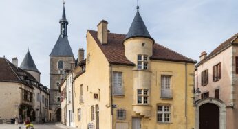 In the Home of a French Mayor, 70 Kg of Cannabis Found
