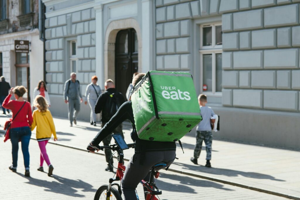 Uber Eats and Leafly Expand Cannabis Delivery to Alberta